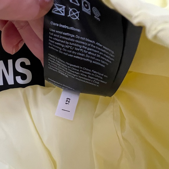 Rains puffy skirt size medium - Picture 8 of 10